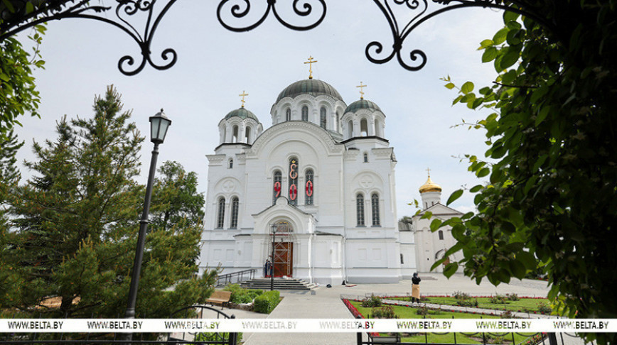 Лукашенко поздравил соотечественников с 900-летием Спасо-Евфросиниевского женского монастыря