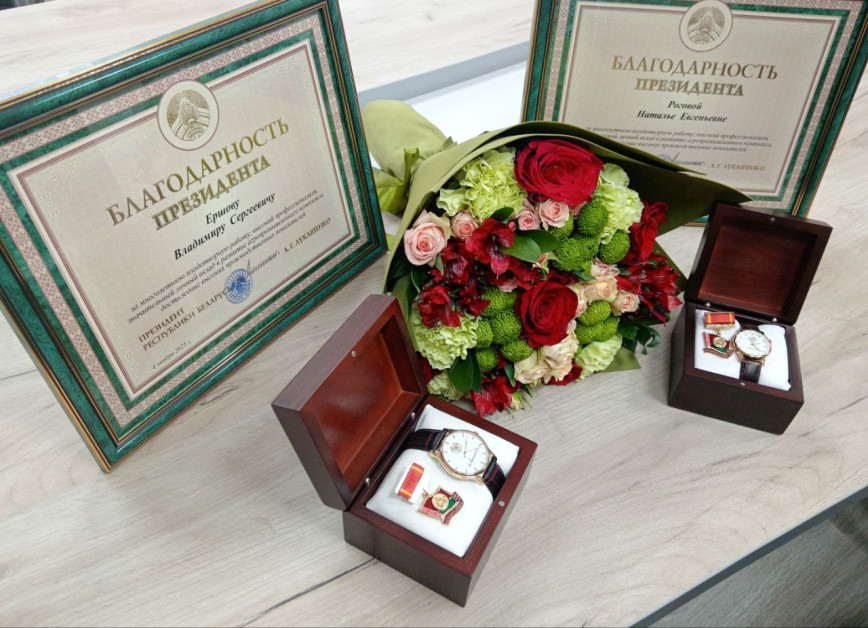 Александр Лукашенко вручил награды представителям АПК Витебщины