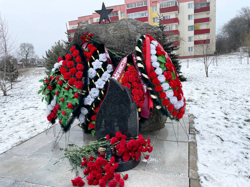 Торжественный митинг, посвященный Дню памяти воинов-интернационалистов, прошел в Толочине